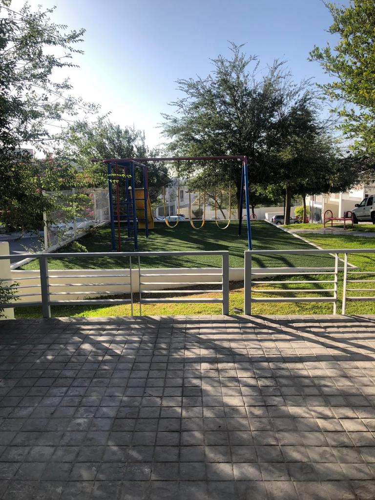 Casa Fracc. Privado Las Lomas